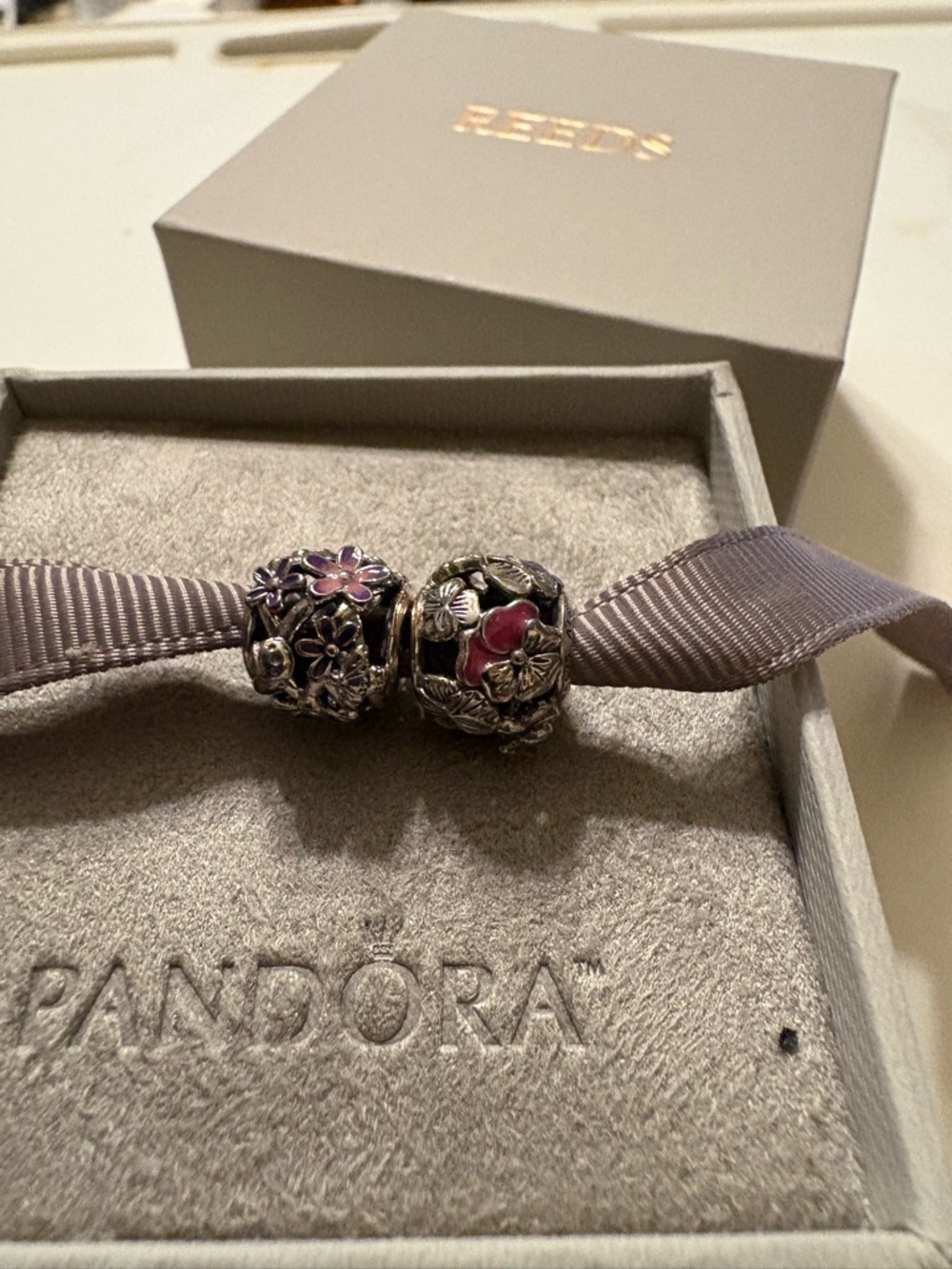 Pandora Pink and Purple Floral Openwork Charm Beads set of 2 in box - Picture 2 of 3